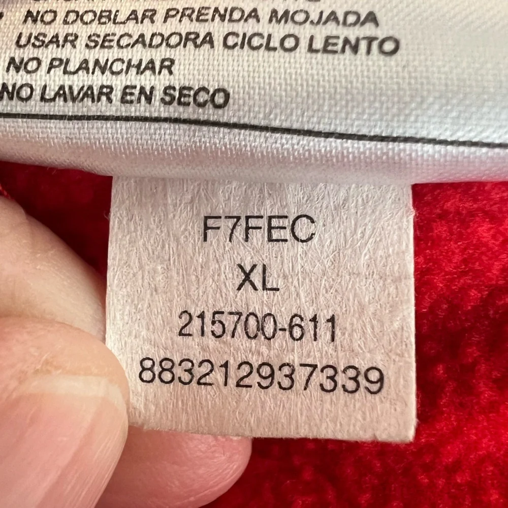 Nike Women's Thermal-Fit Quilted Vest Size Women’s XL Color Red